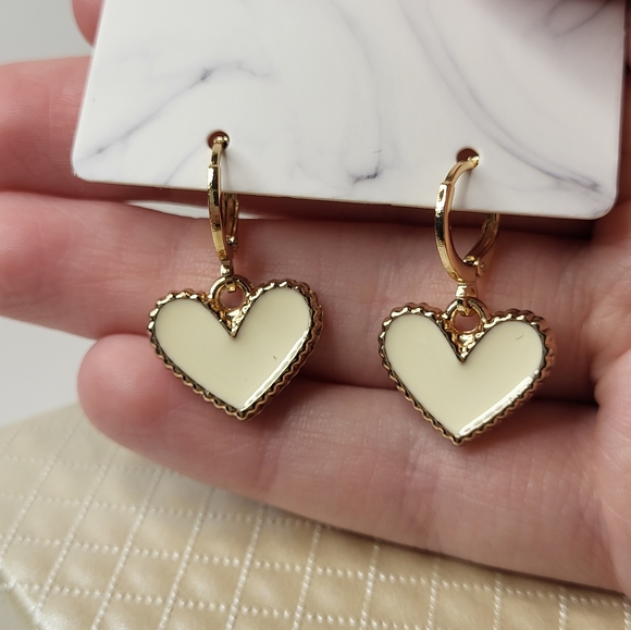 Gold Heart Hoop Earrings - Picture 4 of 4